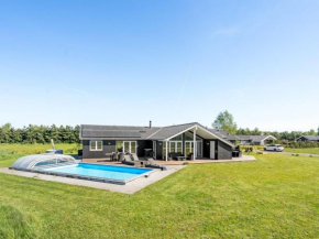 Holiday Home Kiersten - 800m from the sea by Interhome, Bogø By